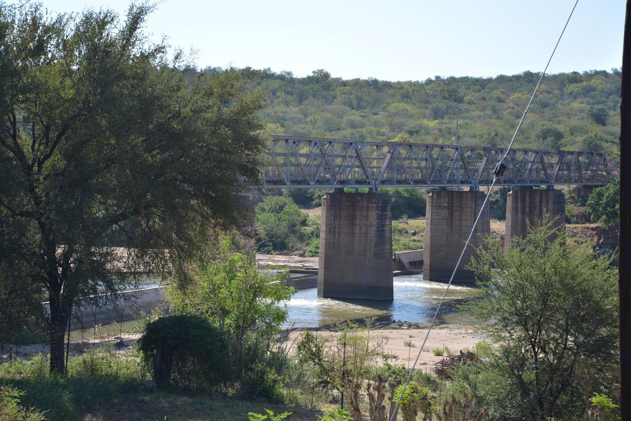 Three Bridges B&B Hoedspruit Esterno foto